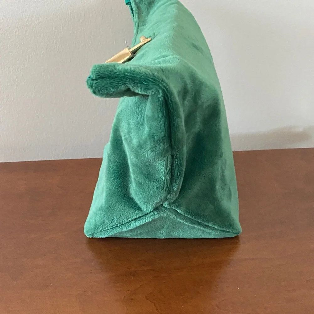 RMS Beauty Green 'mine' Velvet Pouch with Gold Padlock NWOT